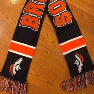 Denver Broncos NFL Team Apparel Scarf – Blue & Orange Knit Logo Fringe